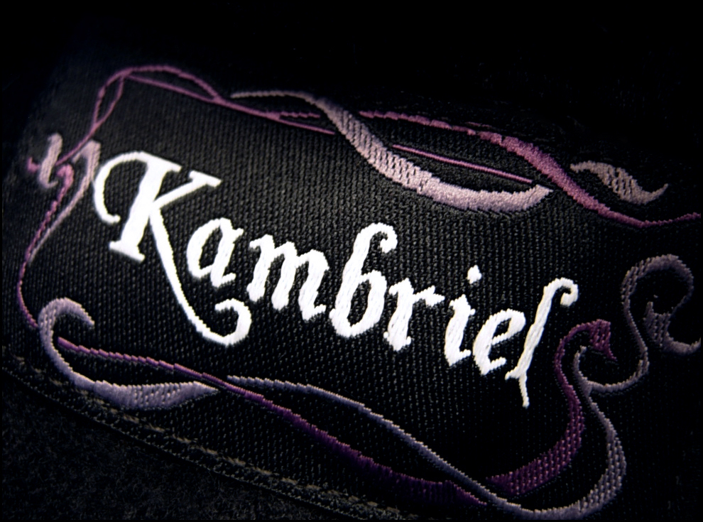 © Kambriel - All Rights Reserved.